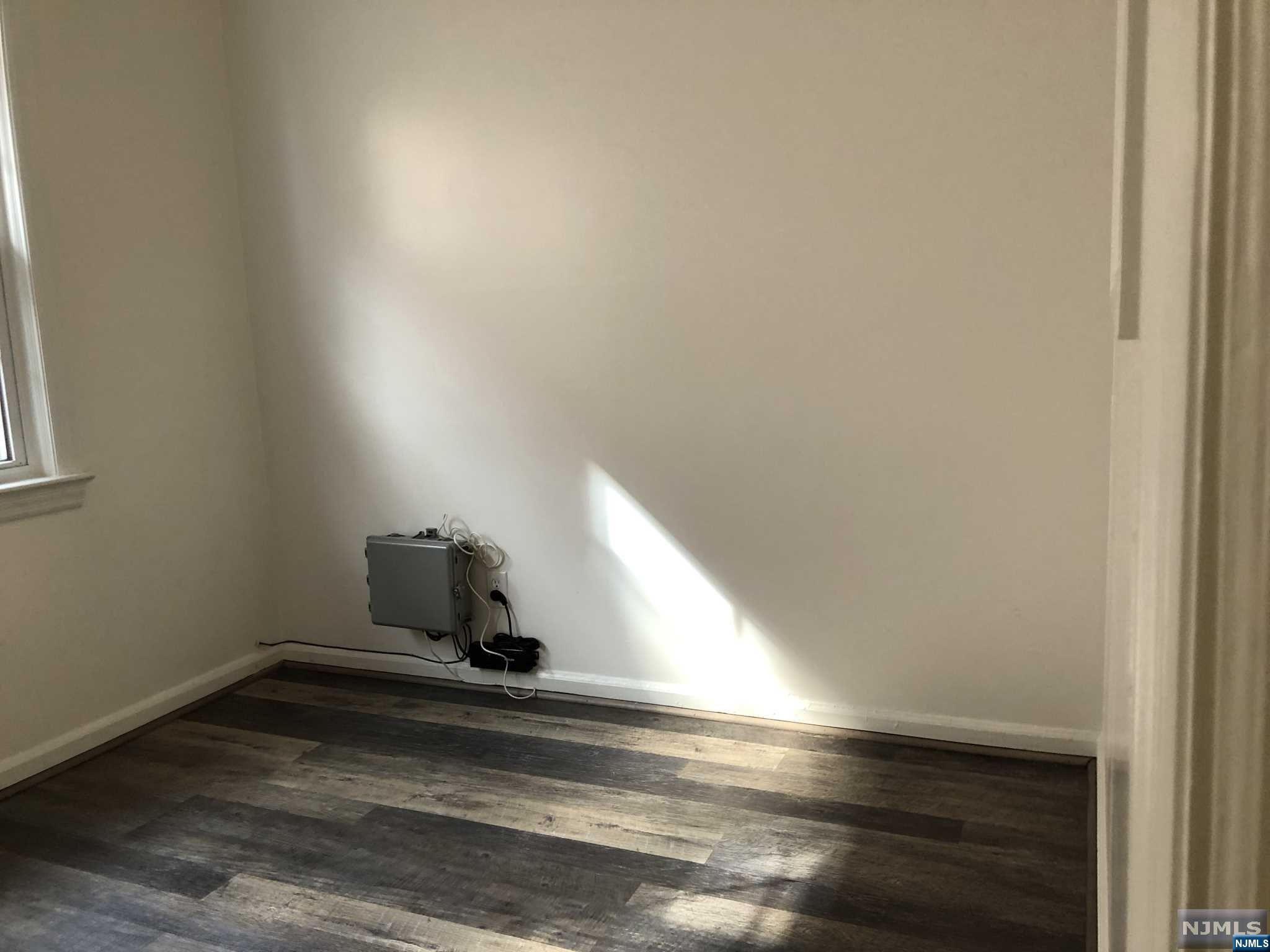 172-182 Franklin Avenue 3B