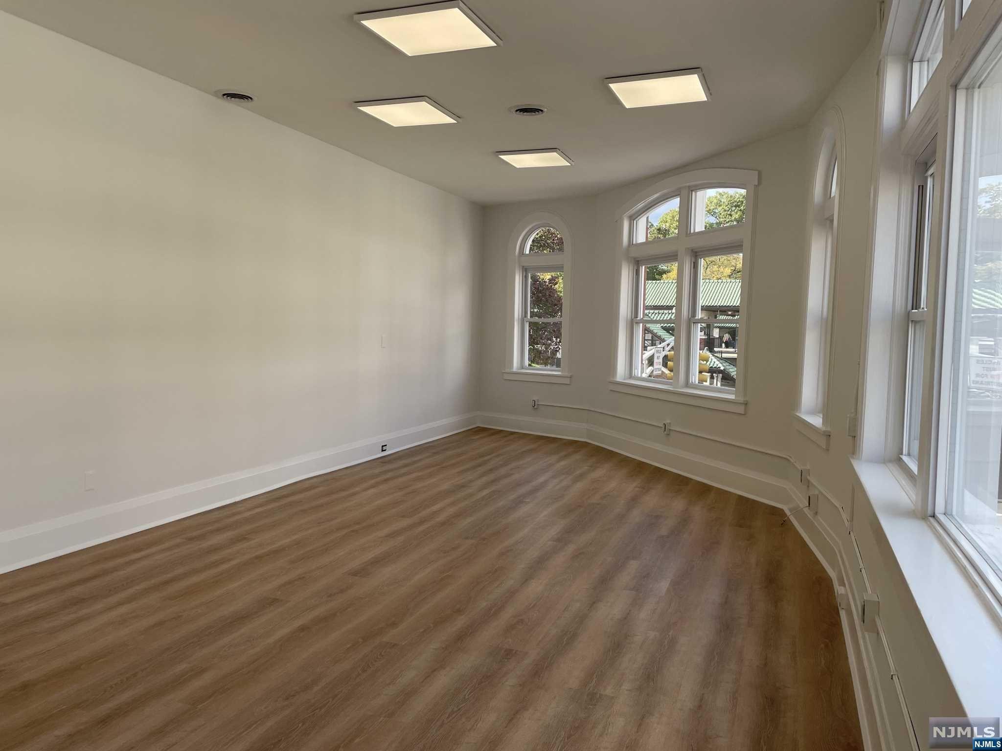 4 Franklin Avenue 3B