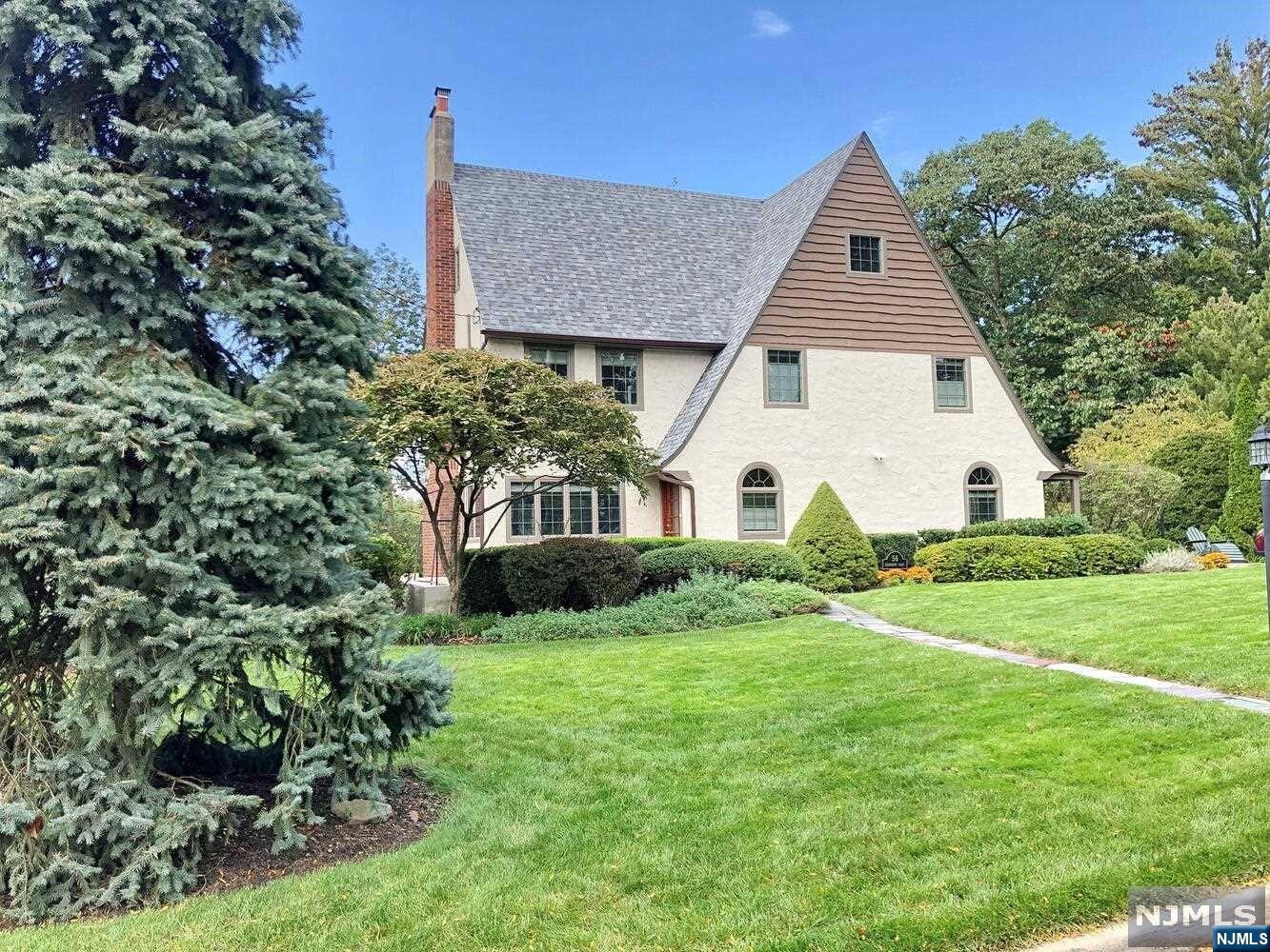 56 Heermance Place