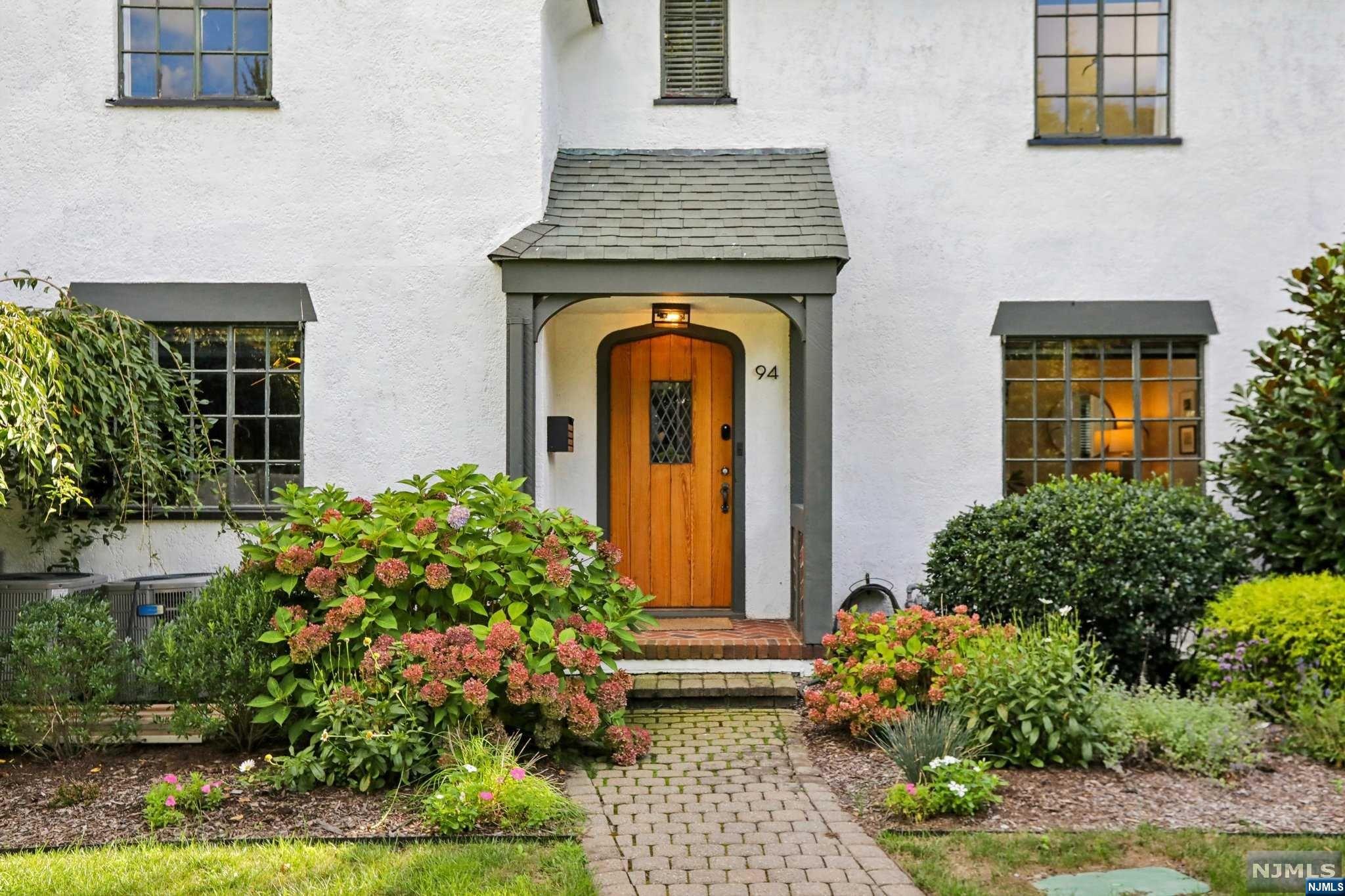 94 Sherwood Road
