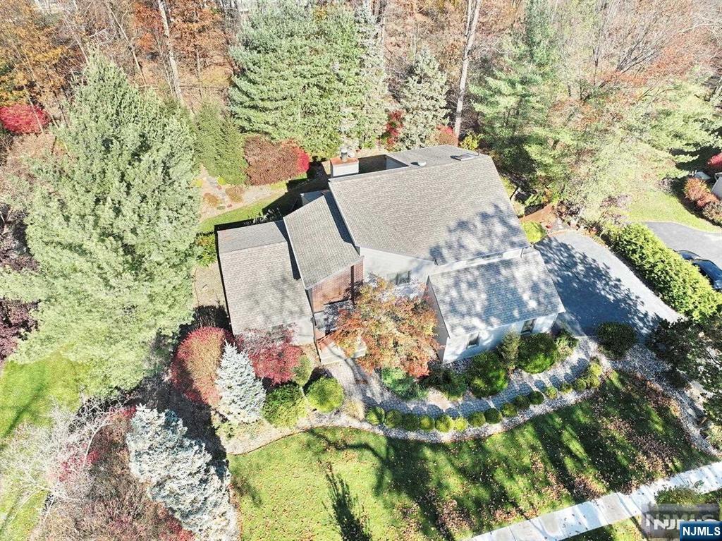 12 Bellgrove Drive