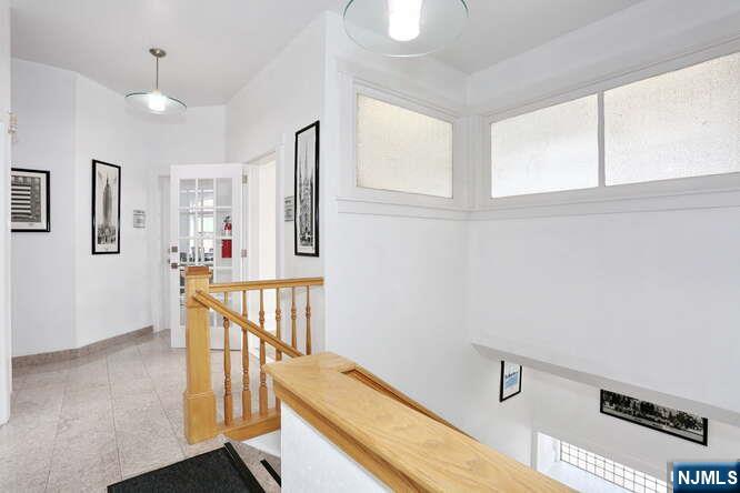 4 Franklin Avenue 3A