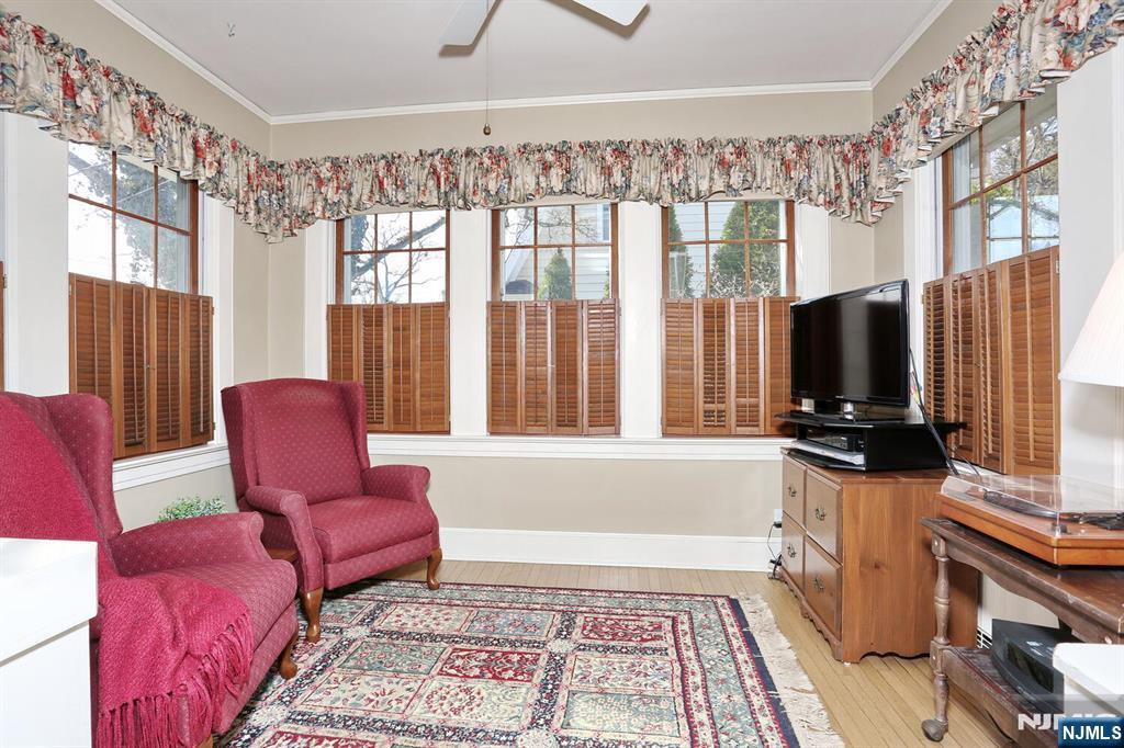 160 Claremont Road