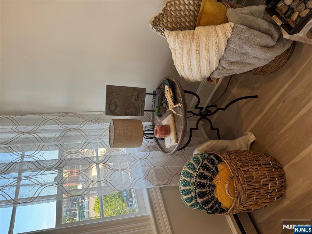216 E Avenue 3A