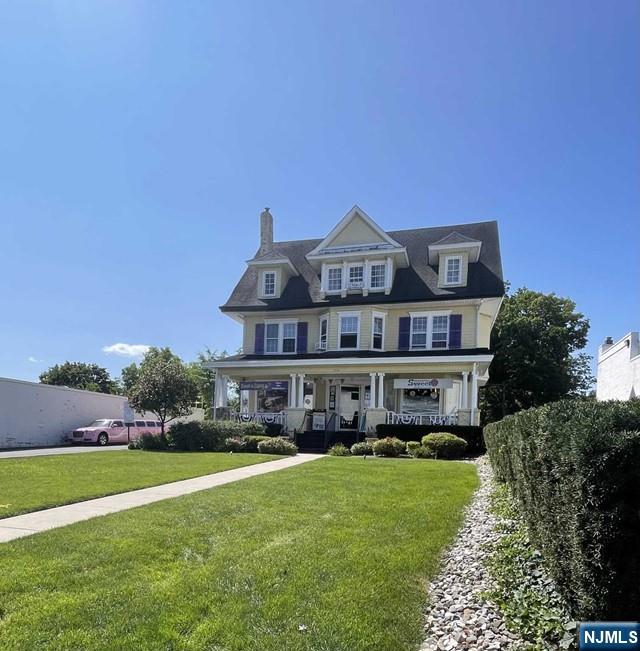216 E Avenue 3A