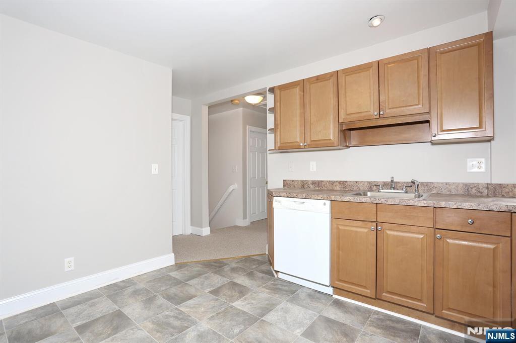 245 Godwin Avenue 1