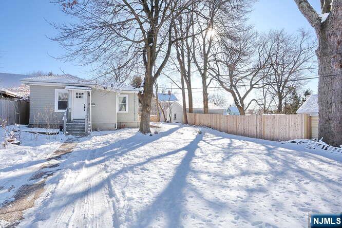 31 Rea Avenue Cottage