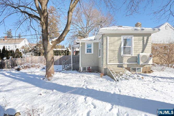 31 Rea Avenue Cottage