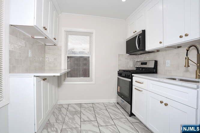 31 Rea Avenue Cottage