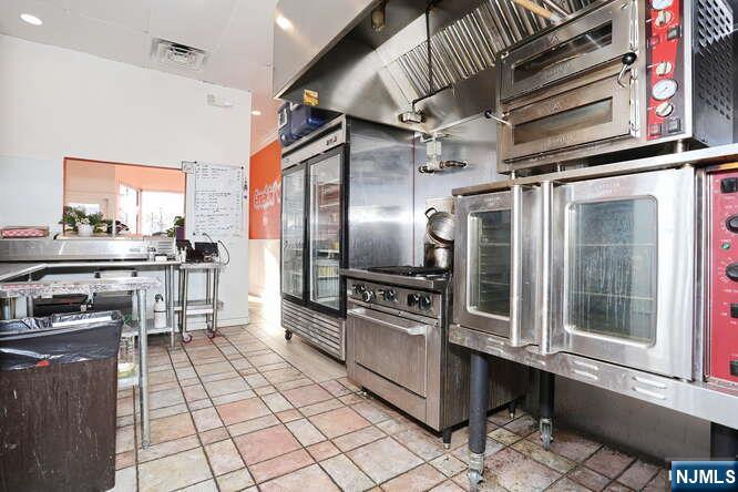 39 Godwin Avenue 39