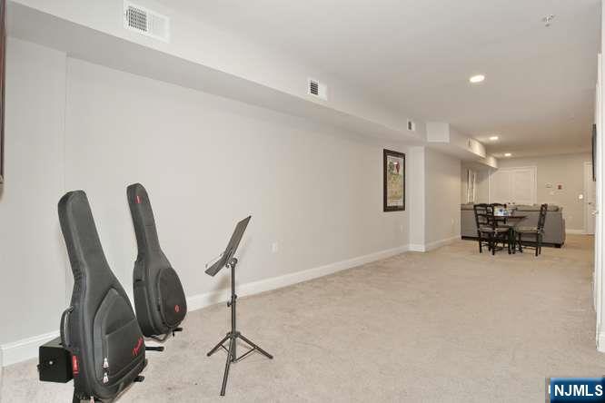 802 Whitney Lane