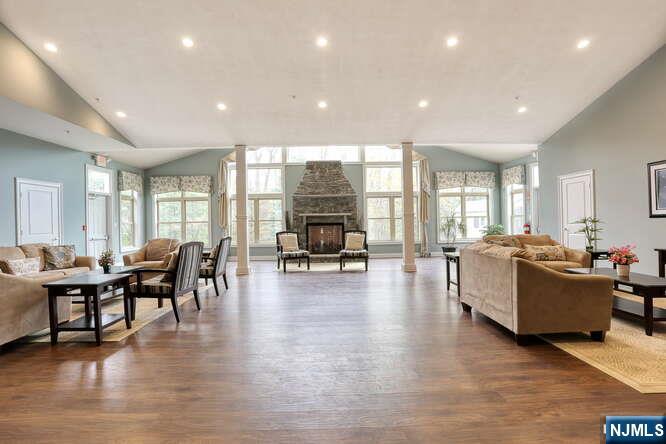 802 Whitney Lane