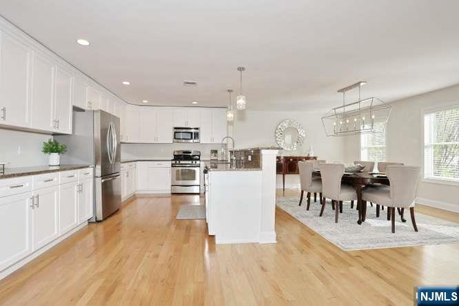 802 Whitney Lane