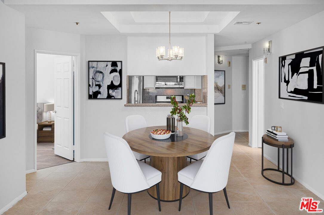 7236 Amigo Ave Unit: 202