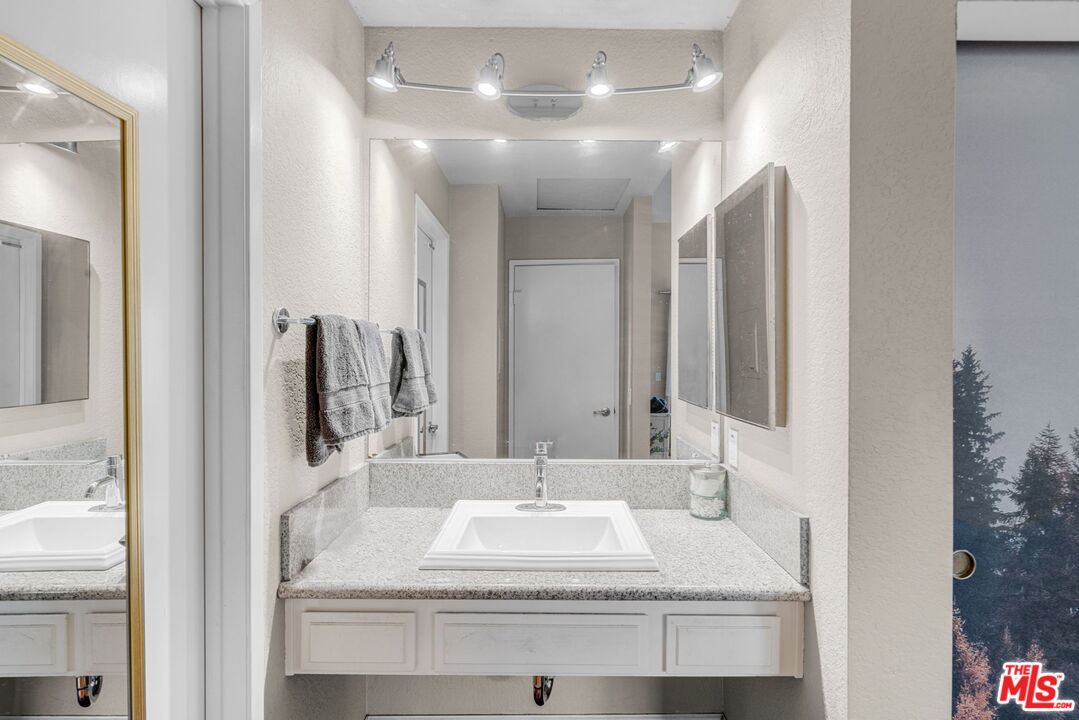 13115 Sunnybrook Cir Unit: 202