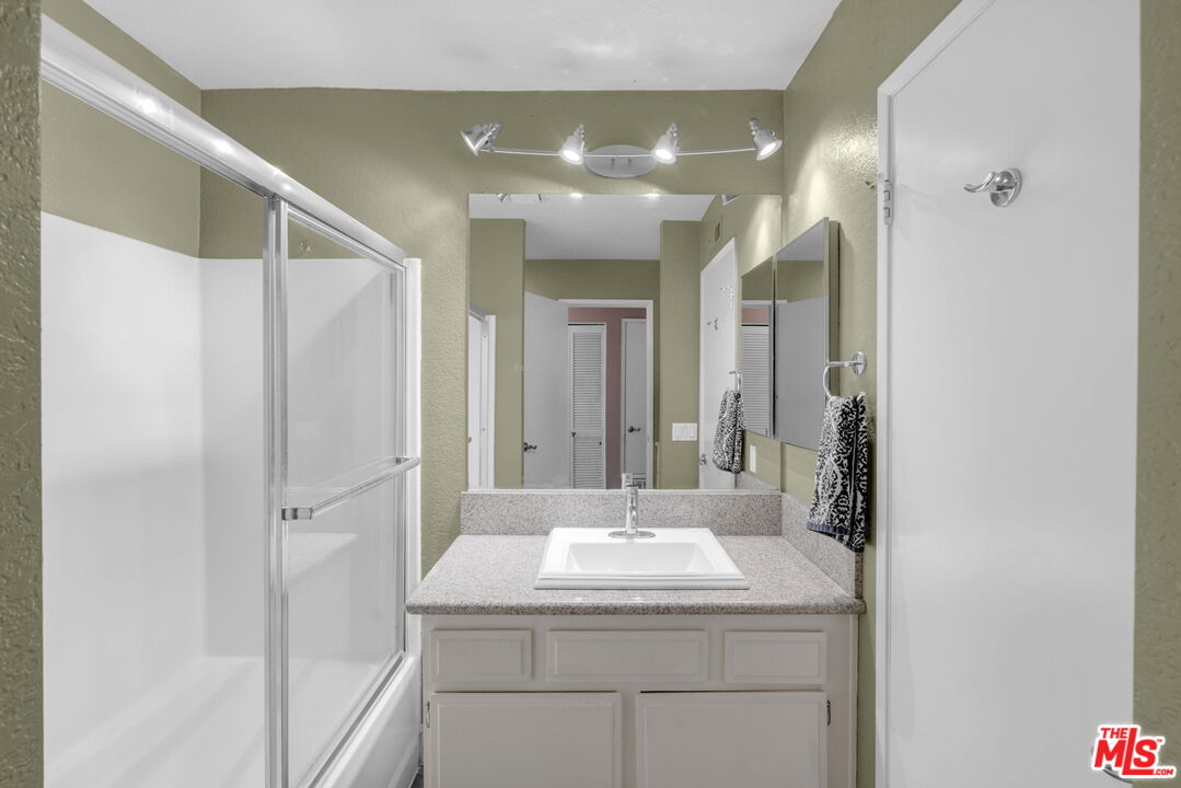 13115 Sunnybrook Cir Unit: 202