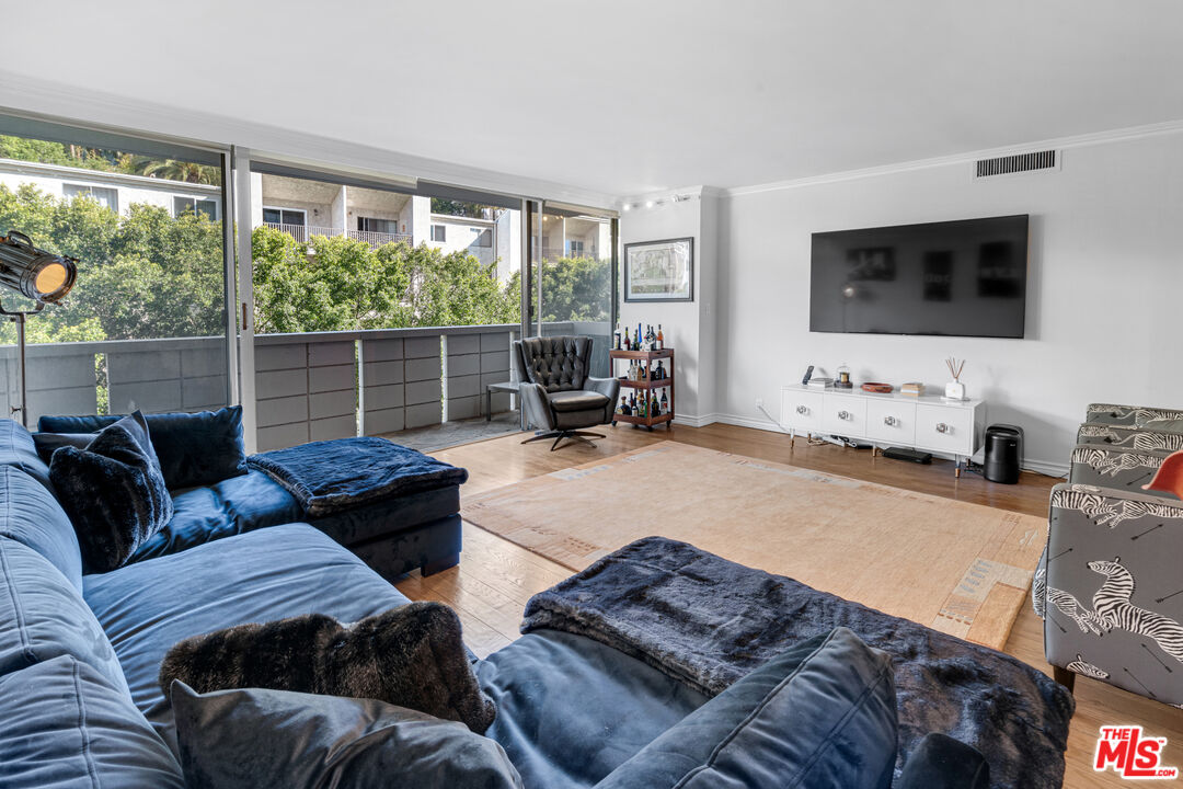 8787 Shoreham Dr Unit: 502