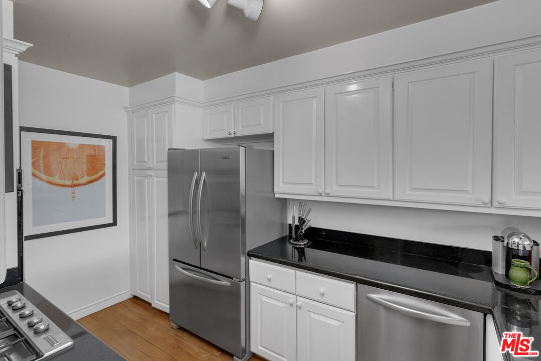 8787 Shoreham Dr Unit: 502