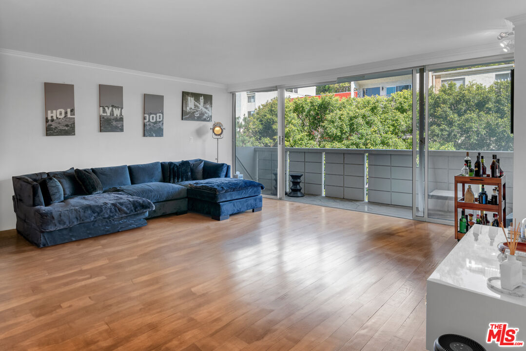 8787 Shoreham Dr Unit: 502