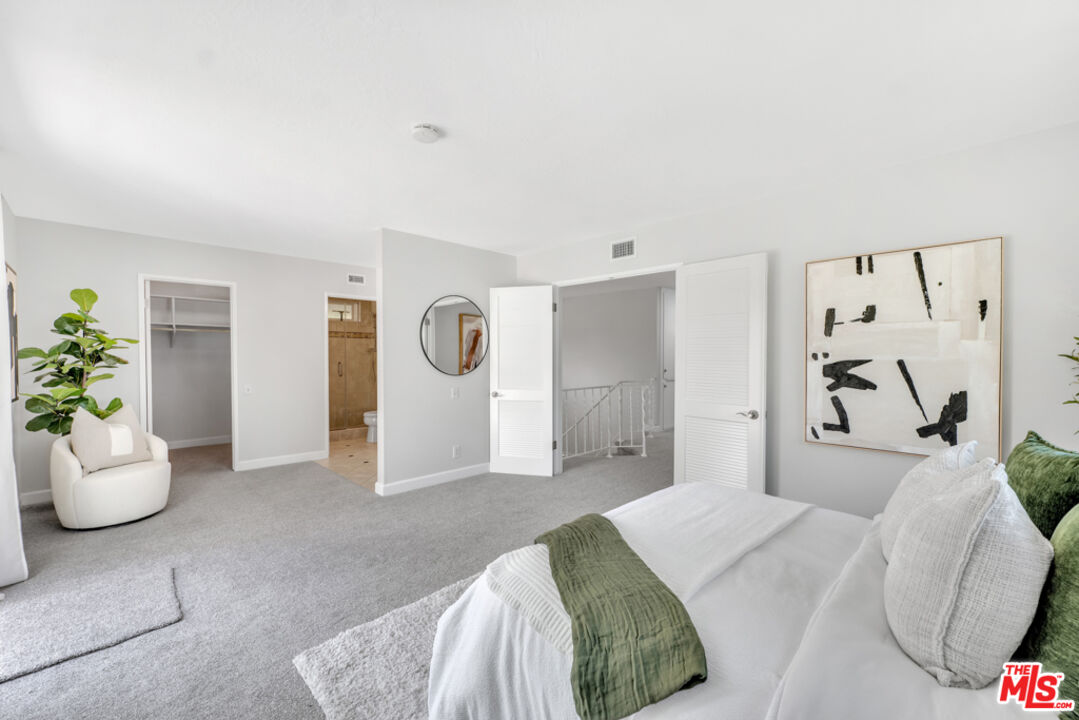 2686 Velarde Dr
