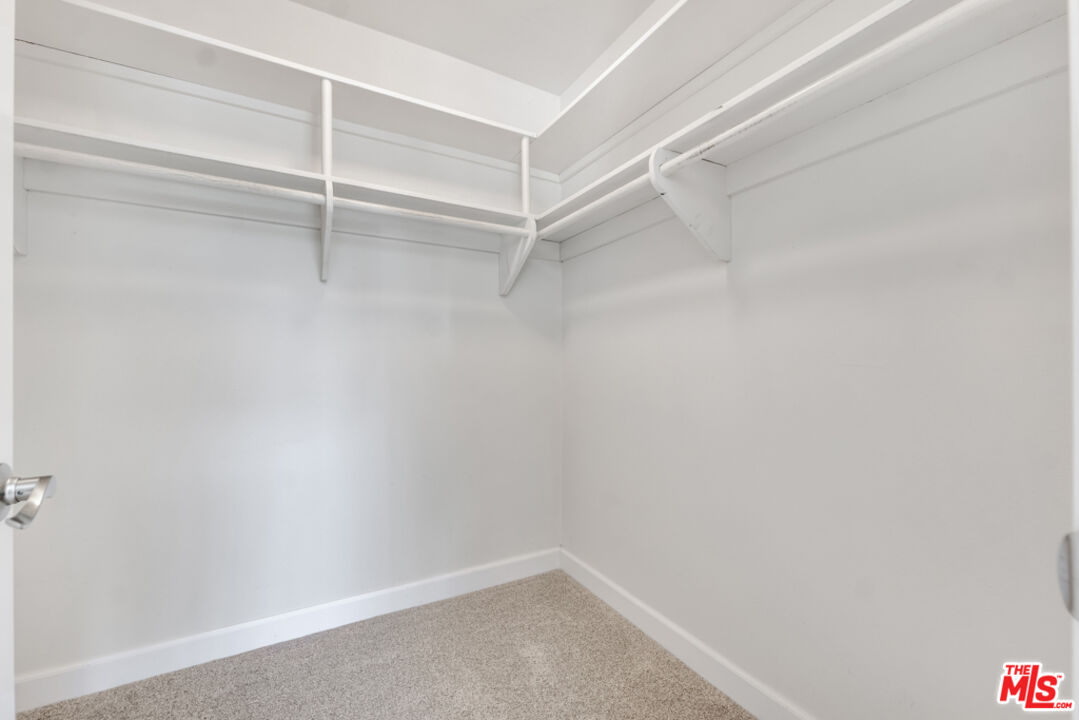 2686 Velarde Dr