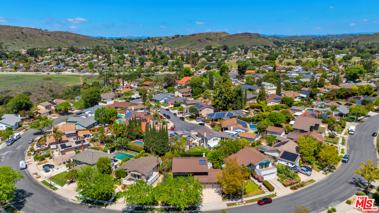 2686 Velarde Dr