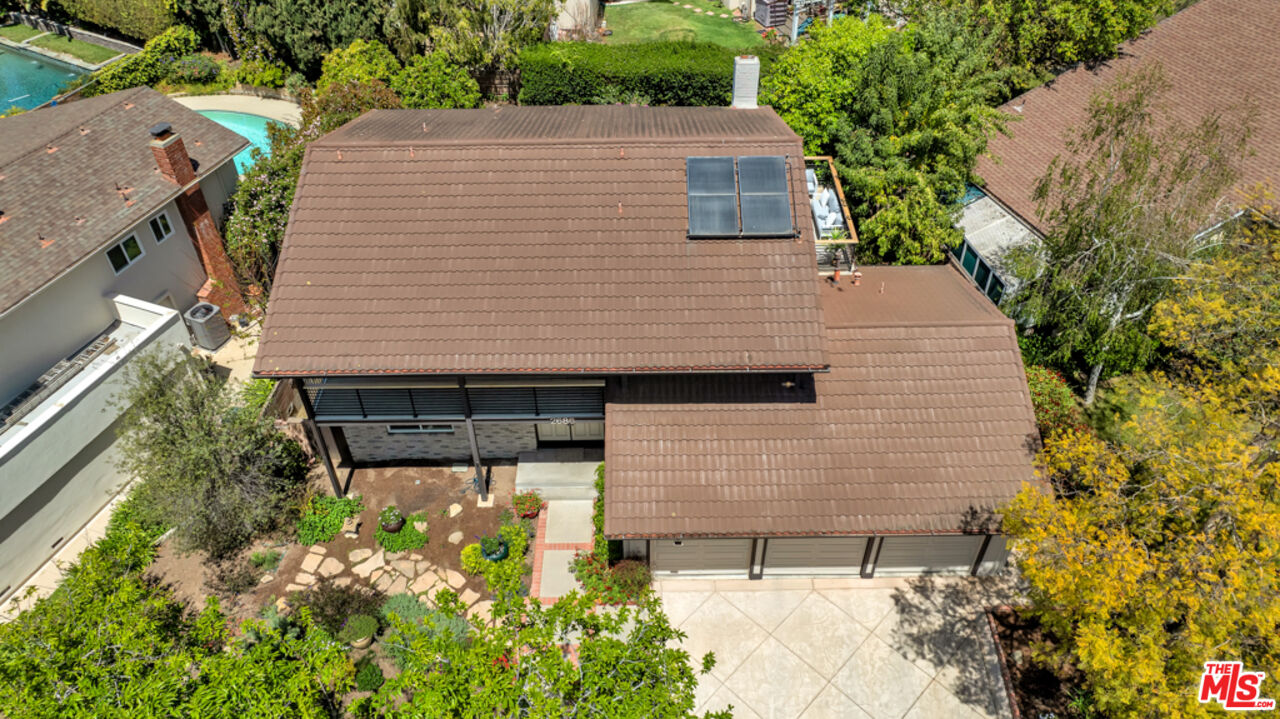2686 Velarde Dr
