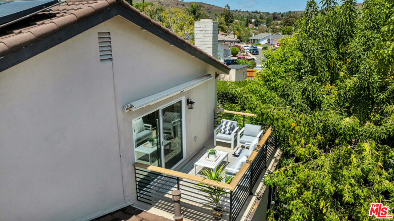 2686 Velarde Dr