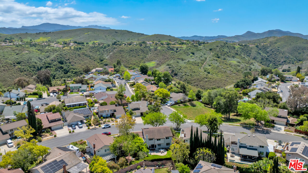 2686 Velarde Dr