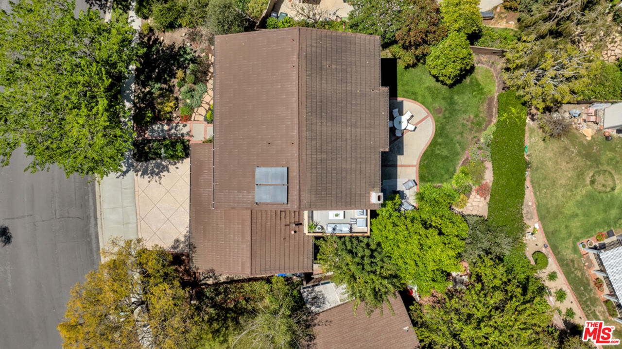 2686 Velarde Dr