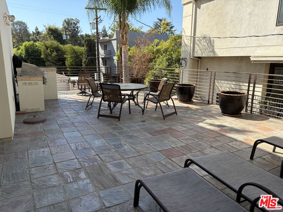 11851 Laurelwood Dr Unit: 105
