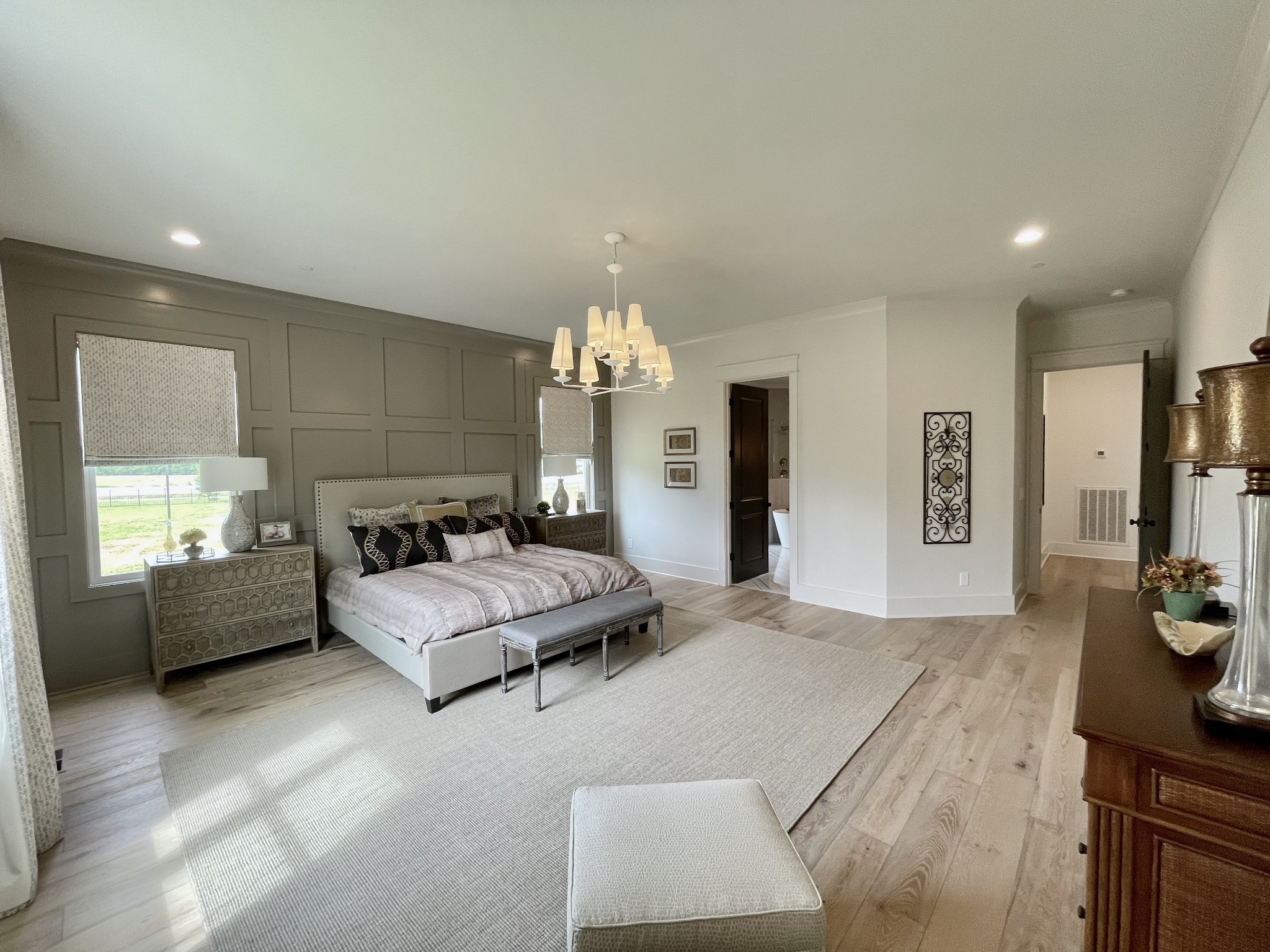 1014 PASADENA DRIVE
