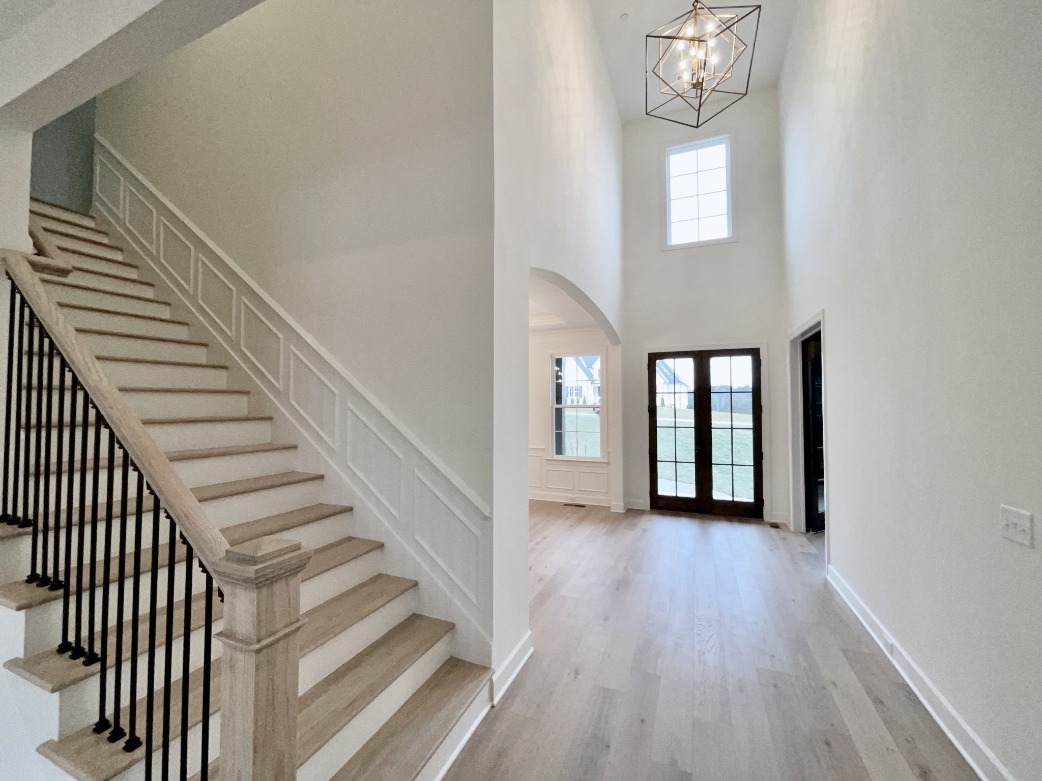 1014 PASADENA DRIVE