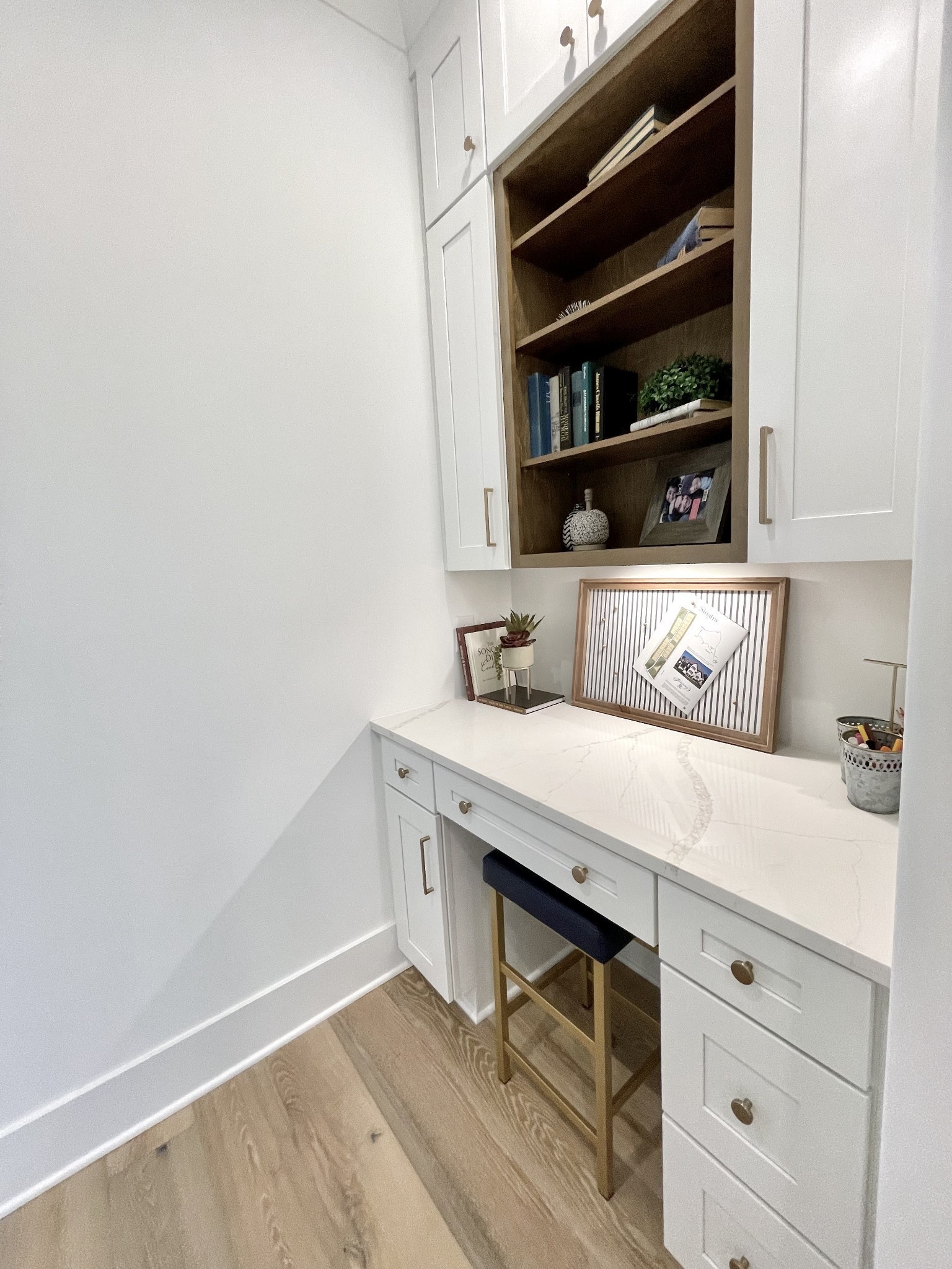 1014 PASADENA DRIVE