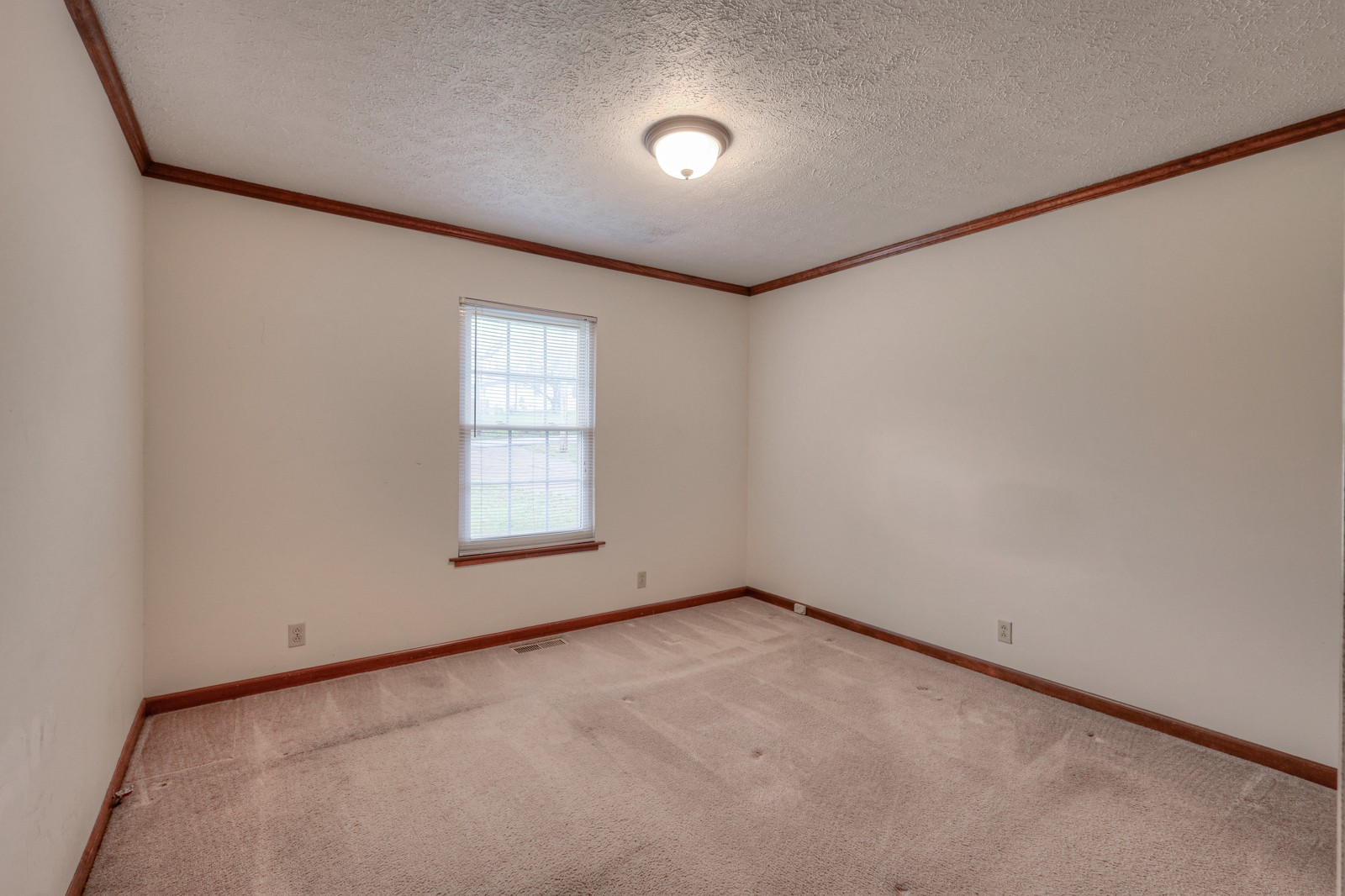 5064 Stillwood Dr Unit: B