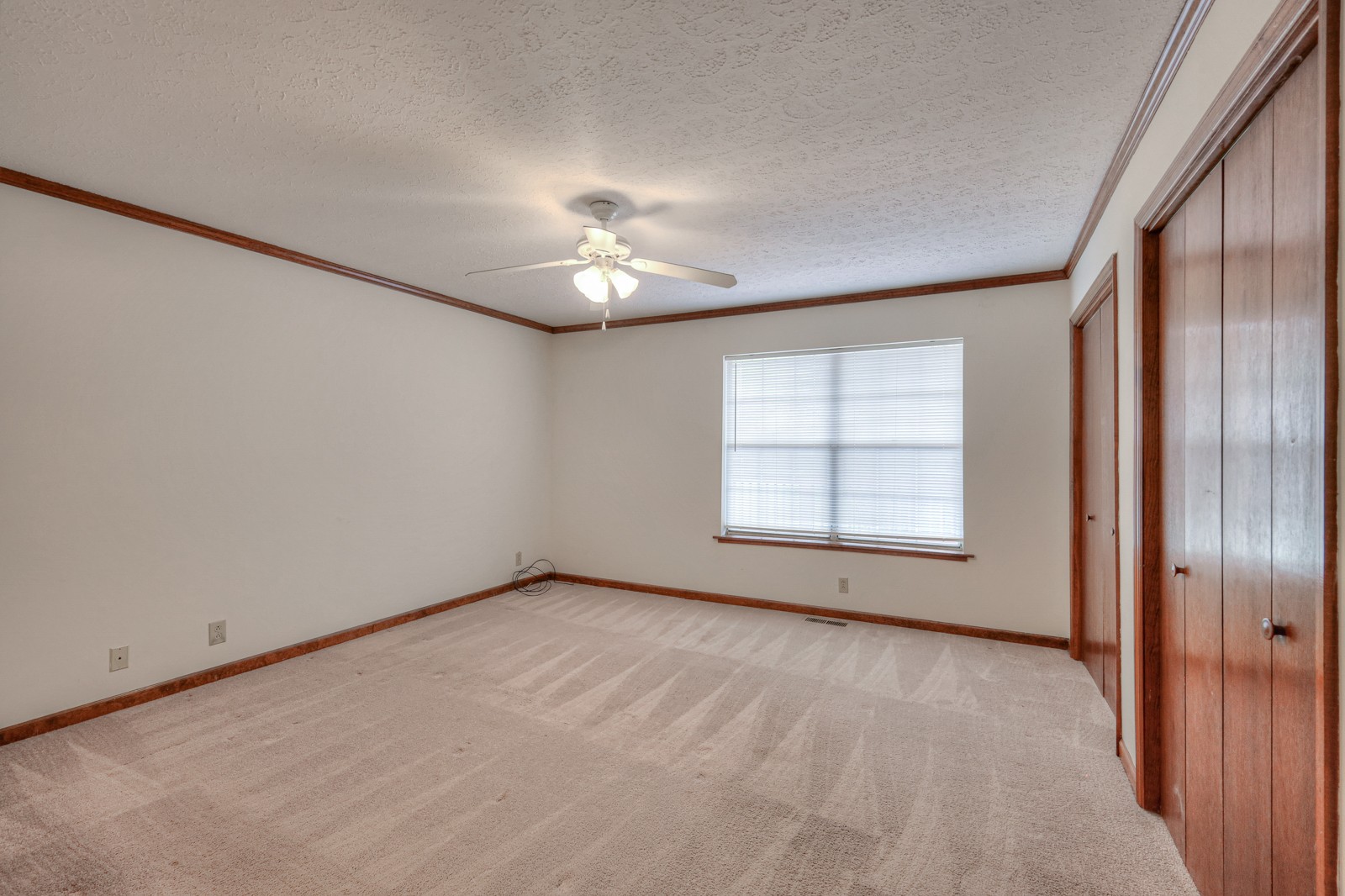 5064 Stillwood Dr Unit: B