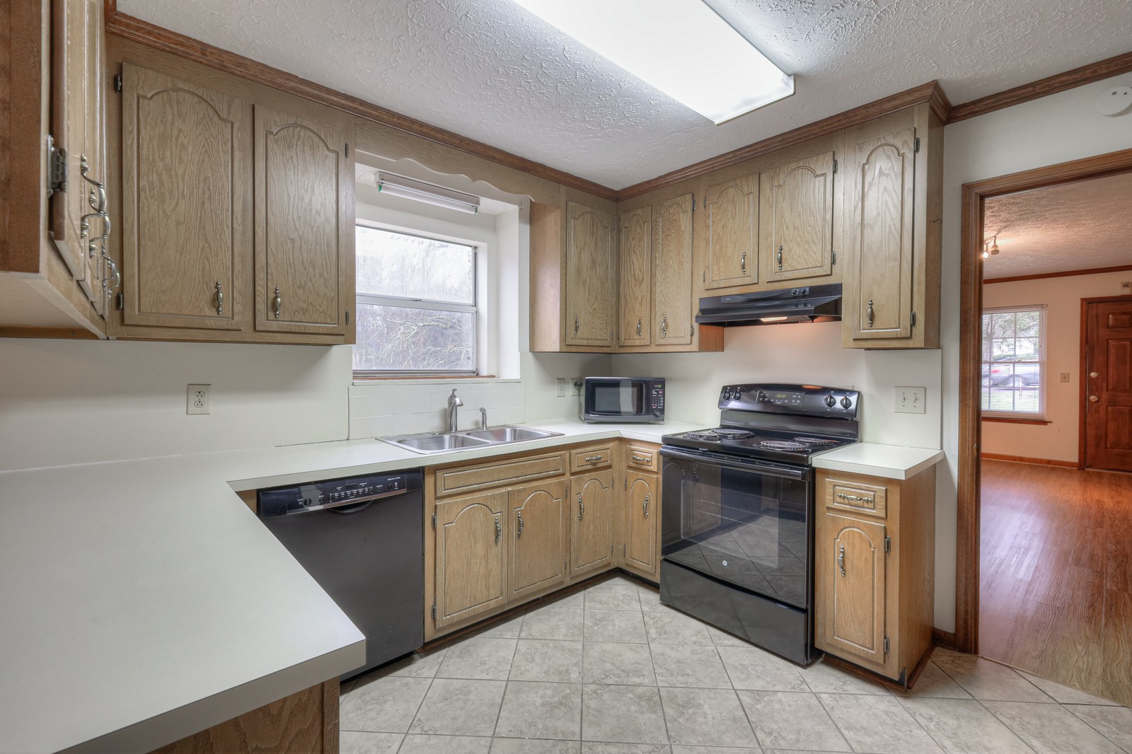 5064 Stillwood Dr Unit: B