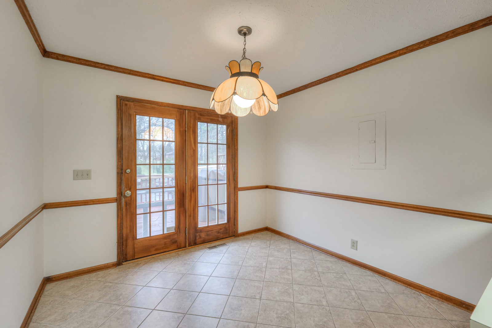 5064 Stillwood Dr Unit: B