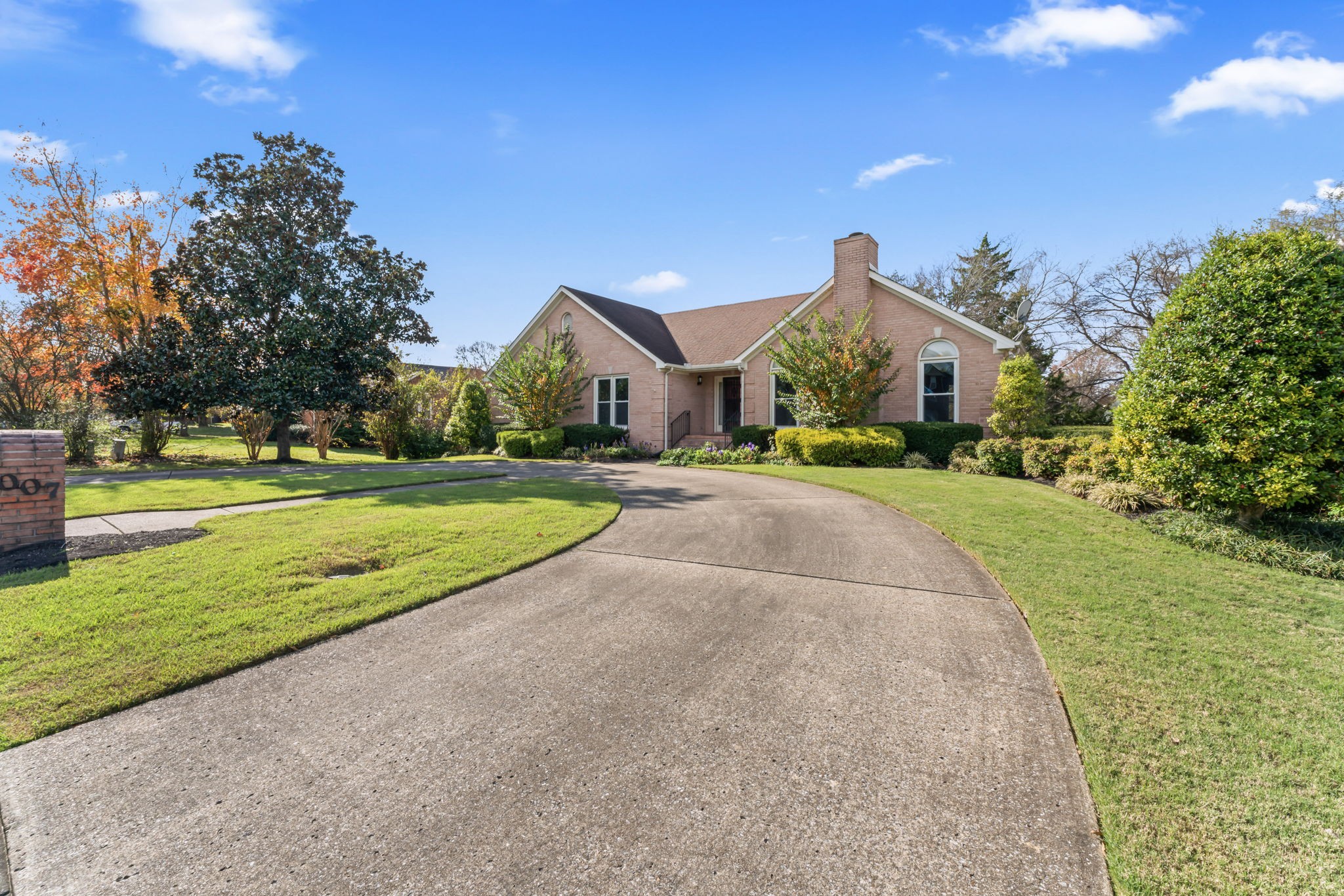 3007 Bowers Ln
