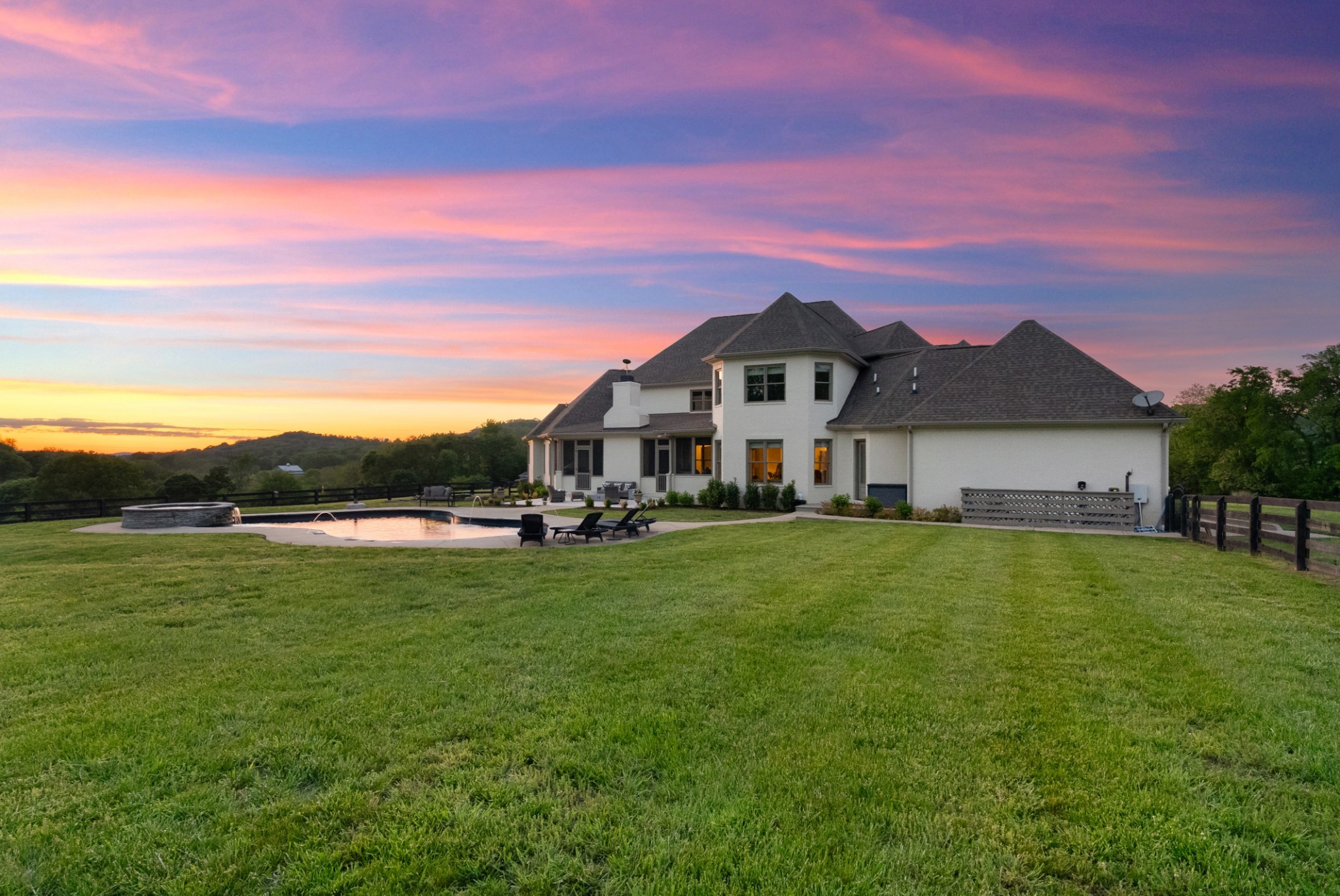 5507 Broken Ridge Hollow Ln