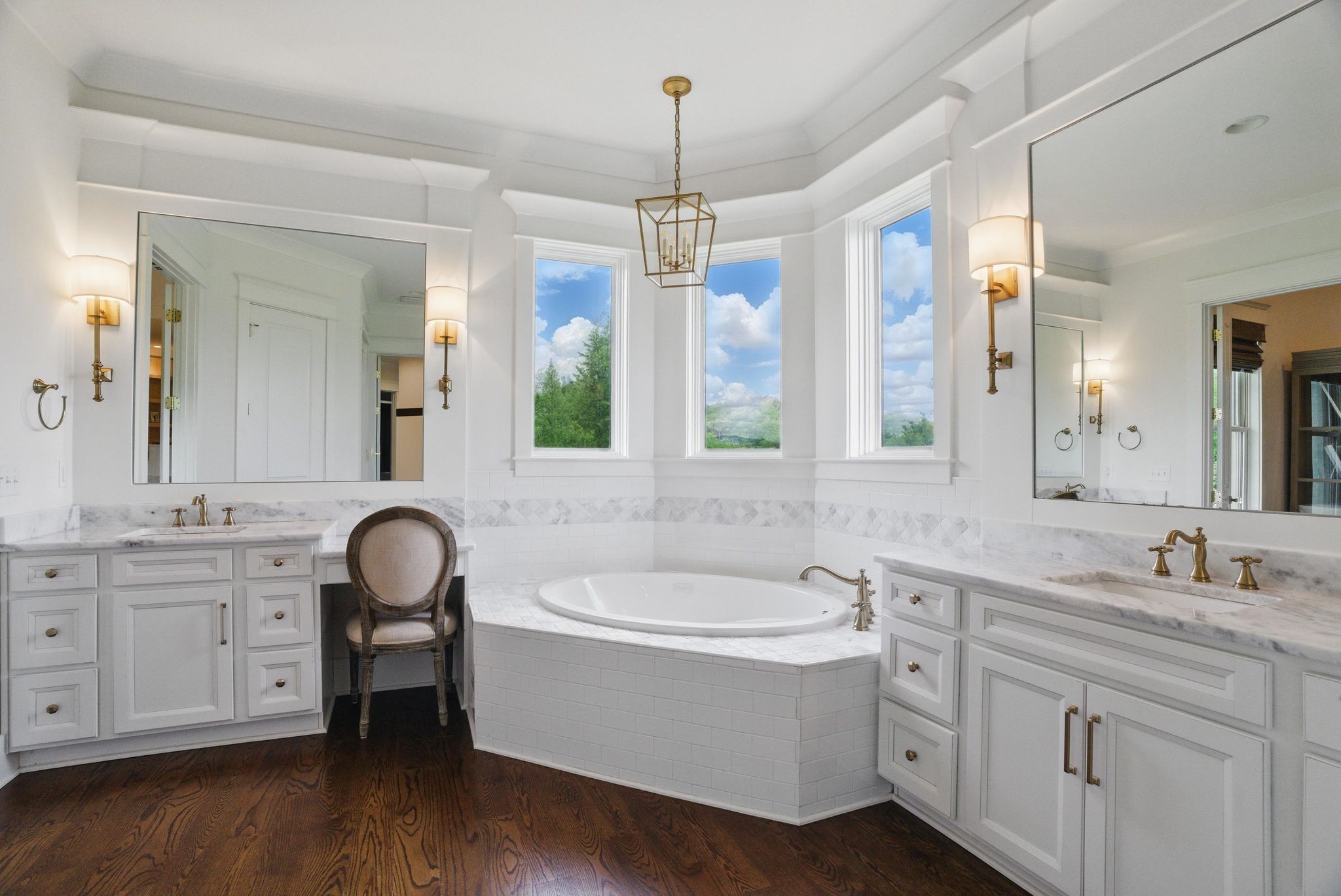 5507 Broken Ridge Hollow Ln