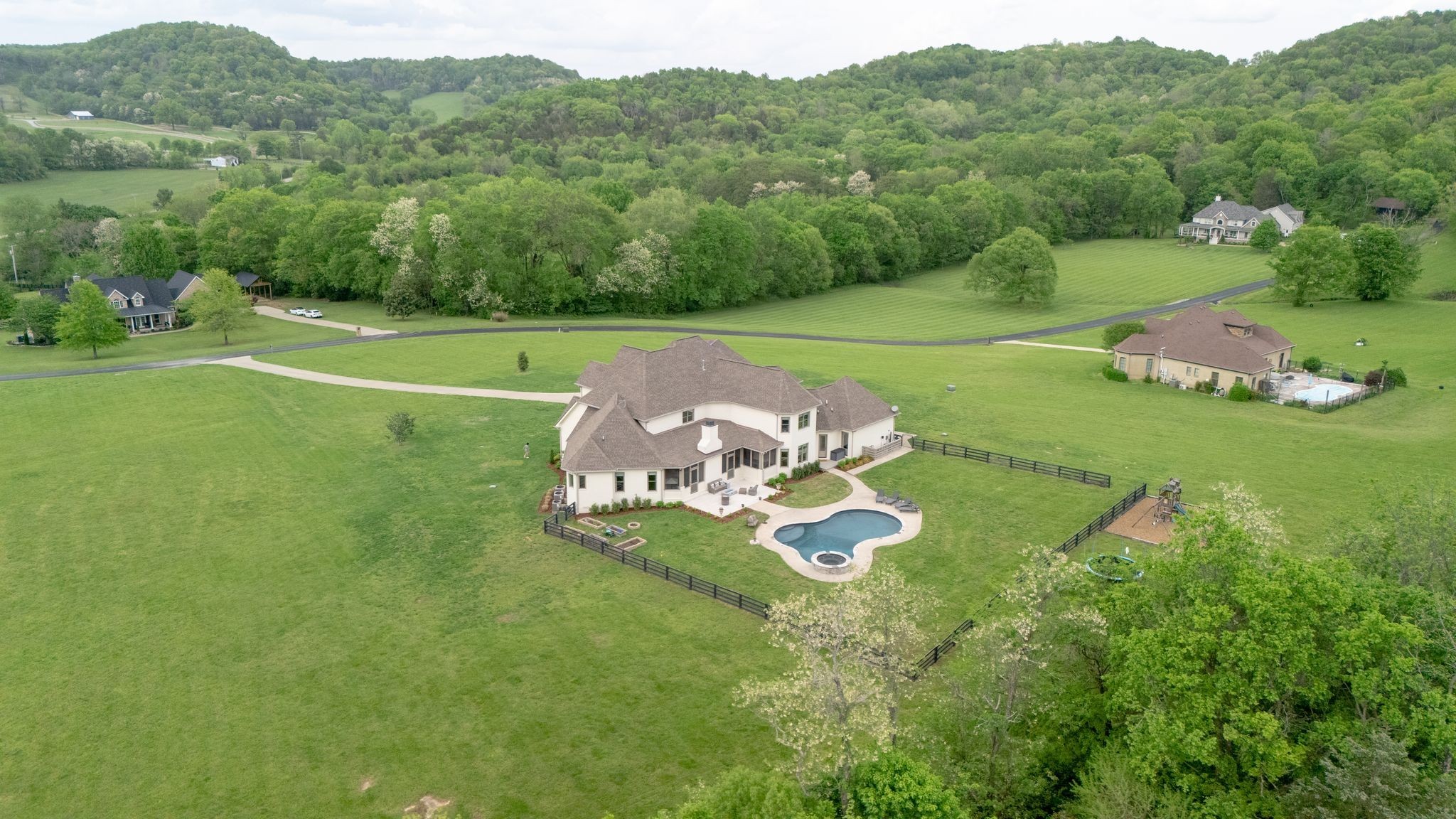 5507 Broken Ridge Hollow Ln