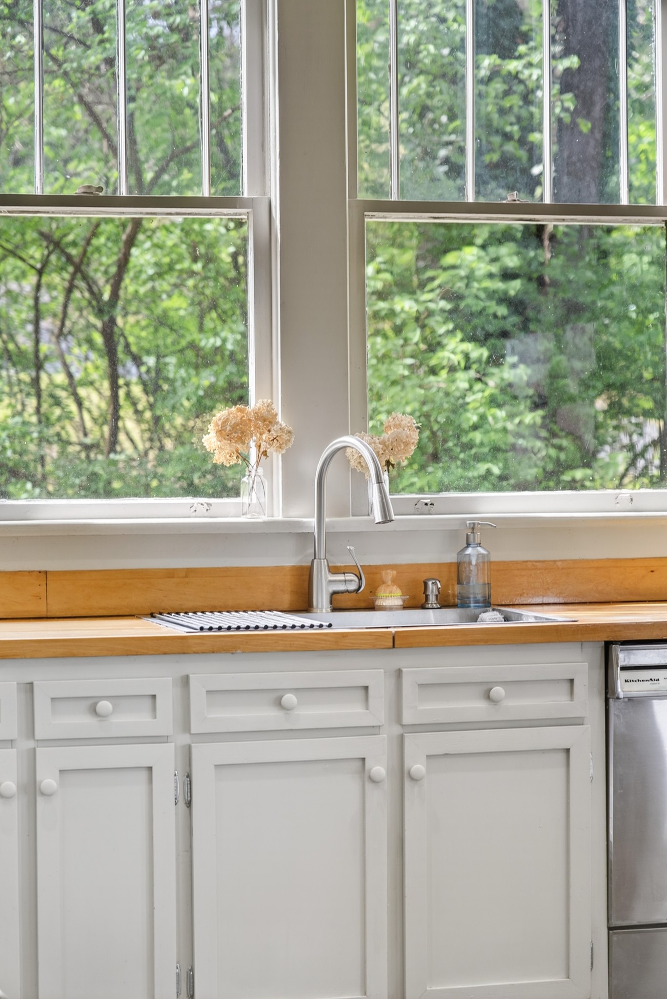 702 Washington Ave
