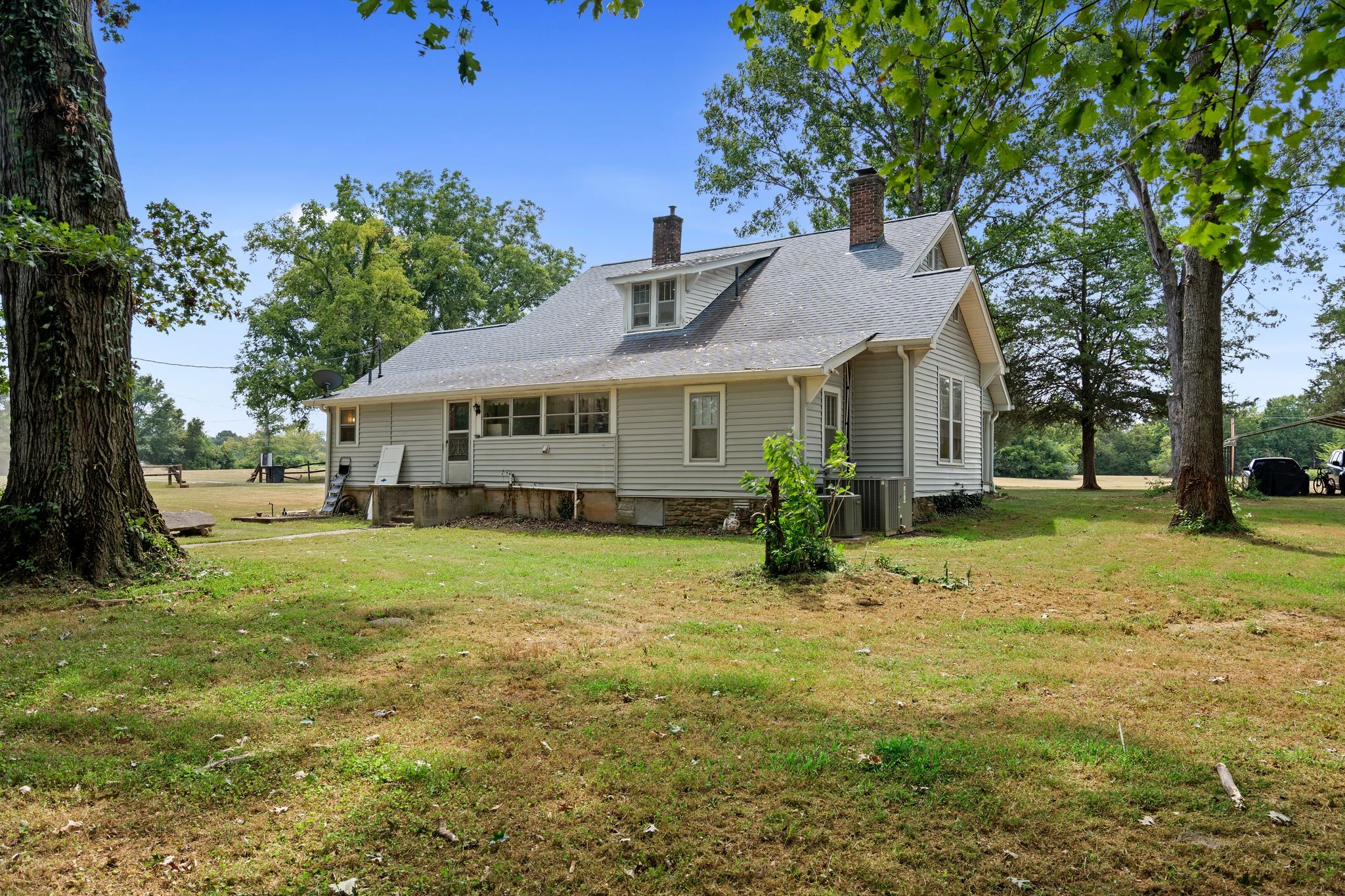 2161 Verona Caney Rd