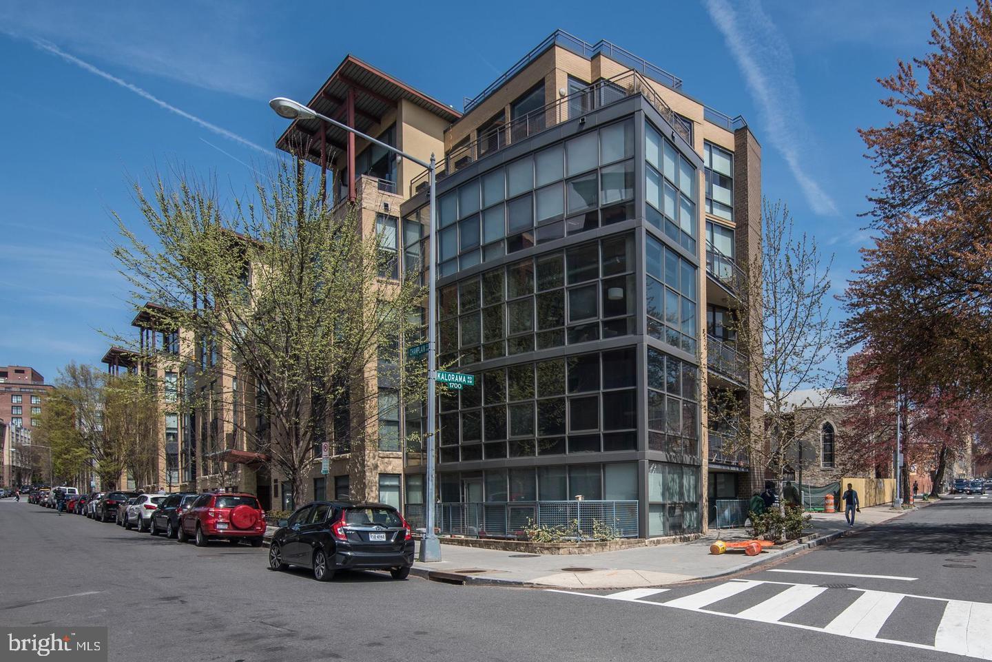 2301 CHAMPLAIN STREET NW T03