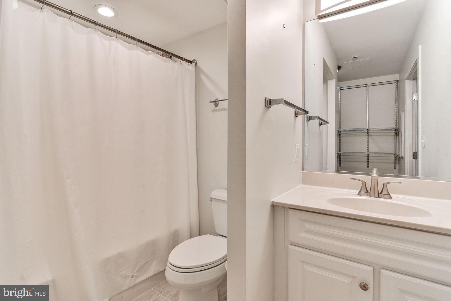 2301 CHAMPLAIN STREET NW T03