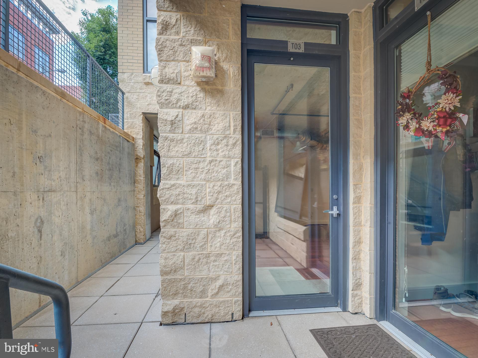 2301 CHAMPLAIN STREET NW T03
