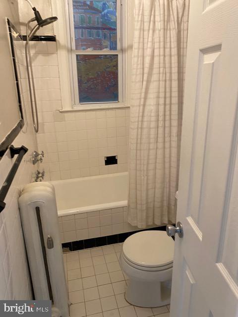 2527 Q NW Unit: 204