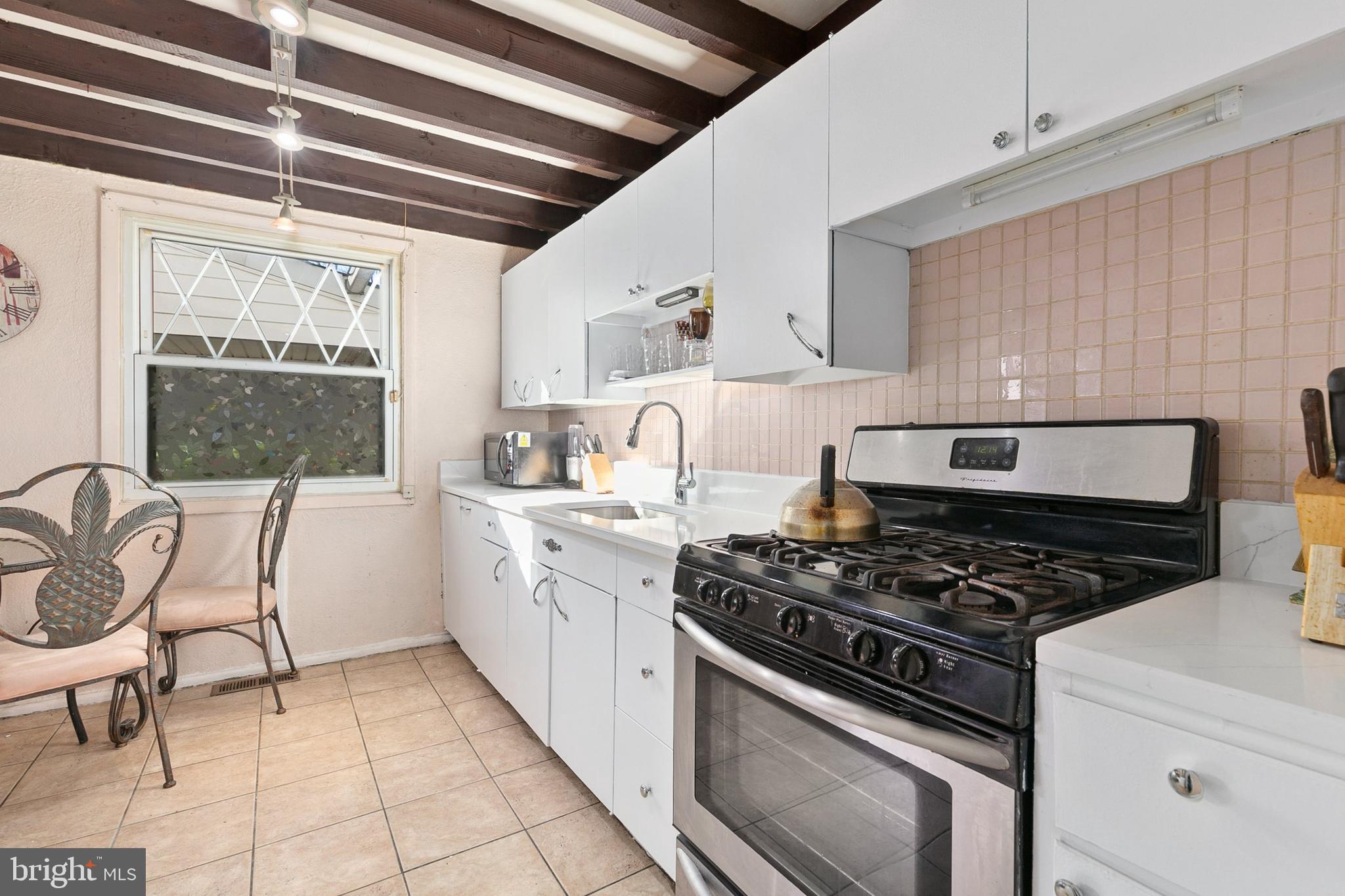 1010 SOMERSET DRIVE