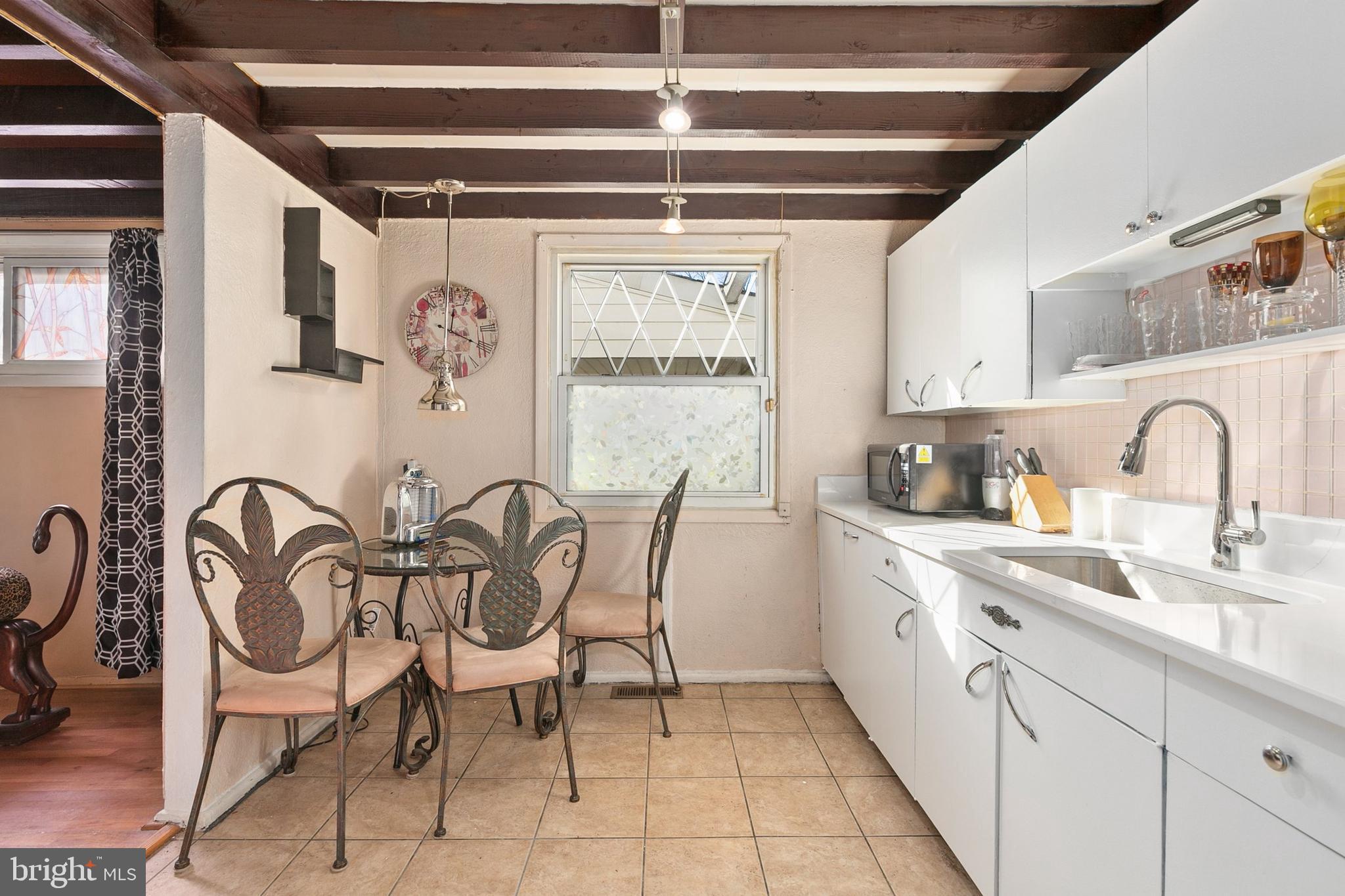 1010 SOMERSET DRIVE